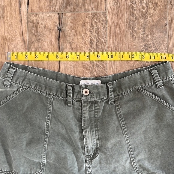 Vintage Cherokee Distressed Olive Green Cargo Utility Shorts - Picture 4 of 8